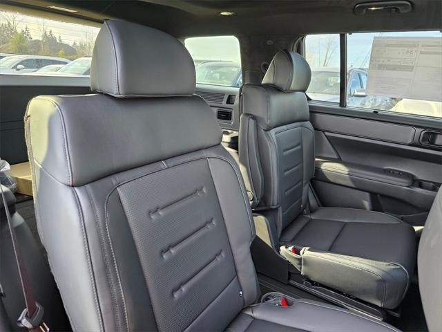 used 2025 Hyundai SANTA FE HEV car, priced at $46,997