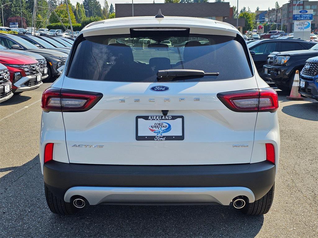 new 2025 Ford Escape car, priced at $30,250