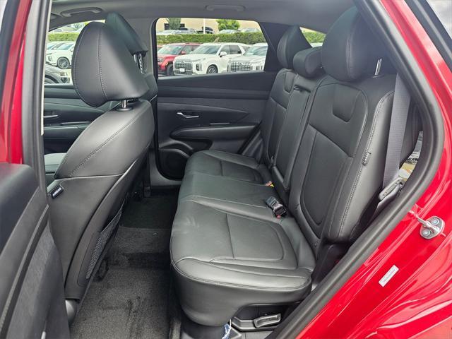 new 2025 Hyundai TUCSON Hybrid car, priced at $37,760