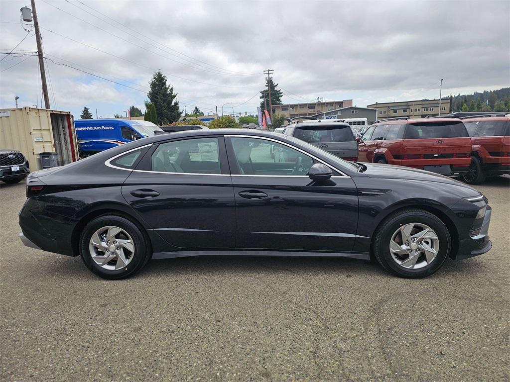 new 2025 Hyundai Sonata car, priced at $24,179