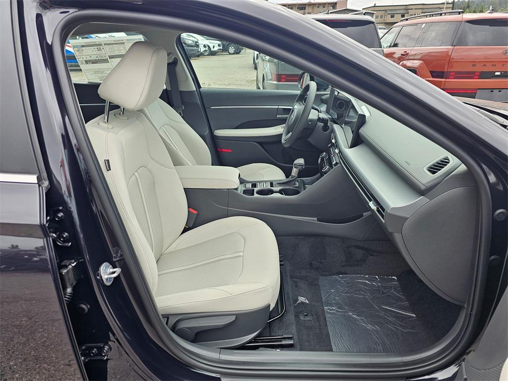 new 2025 Hyundai Sonata car, priced at $24,179