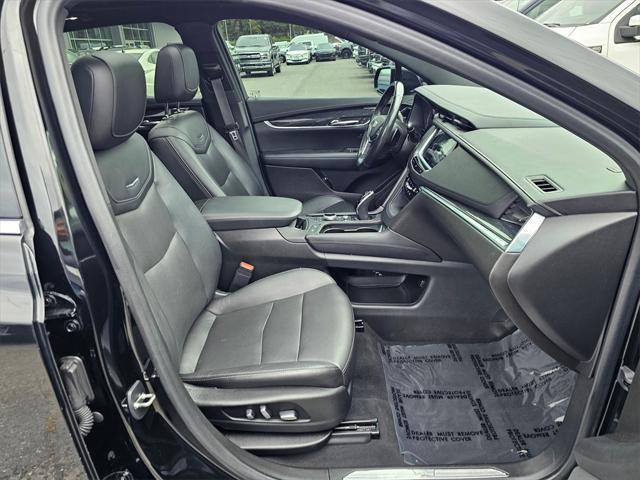 used 2021 Cadillac XT5 car, priced at $25,334