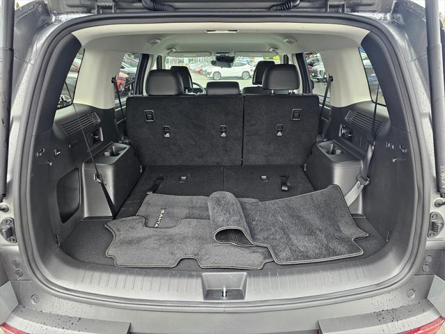 used 2024 Hyundai Santa Fe car, priced at $34,773
