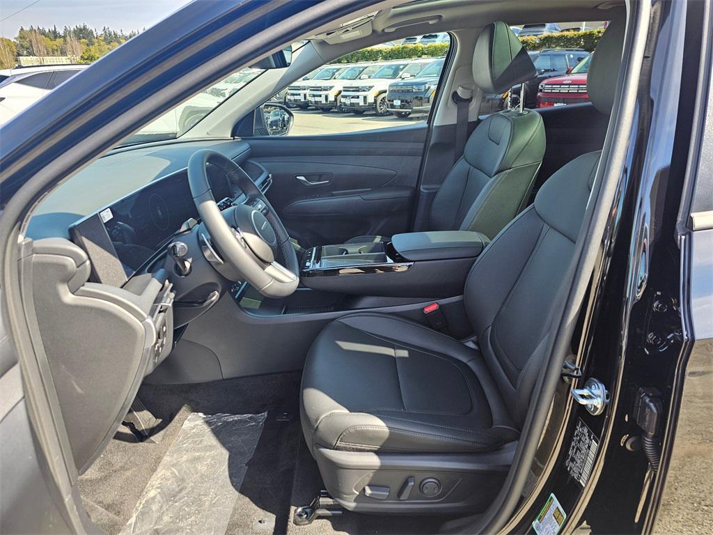 new 2025 Hyundai TUCSON Hybrid car, priced at $33,785