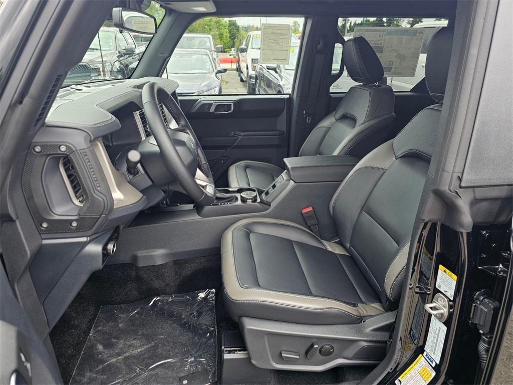 new 2025 Ford Bronco car, priced at $54,162