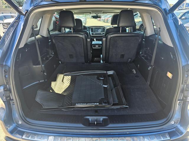 used 2016 Toyota Highlander car, priced at $24,198
