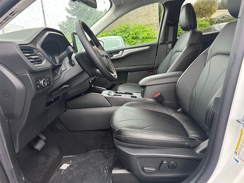 new 2025 Ford Escape PHEV car, priced at $37,157