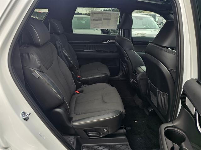 new 2025 Hyundai Palisade car, priced at $53,697