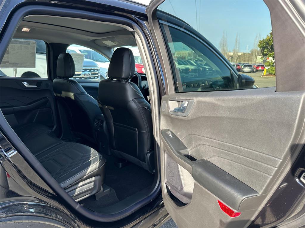 new 2024 Ford Escape PHEV car, priced at $39,747