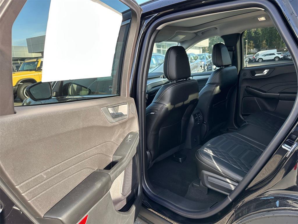 new 2024 Ford Escape PHEV car, priced at $39,747