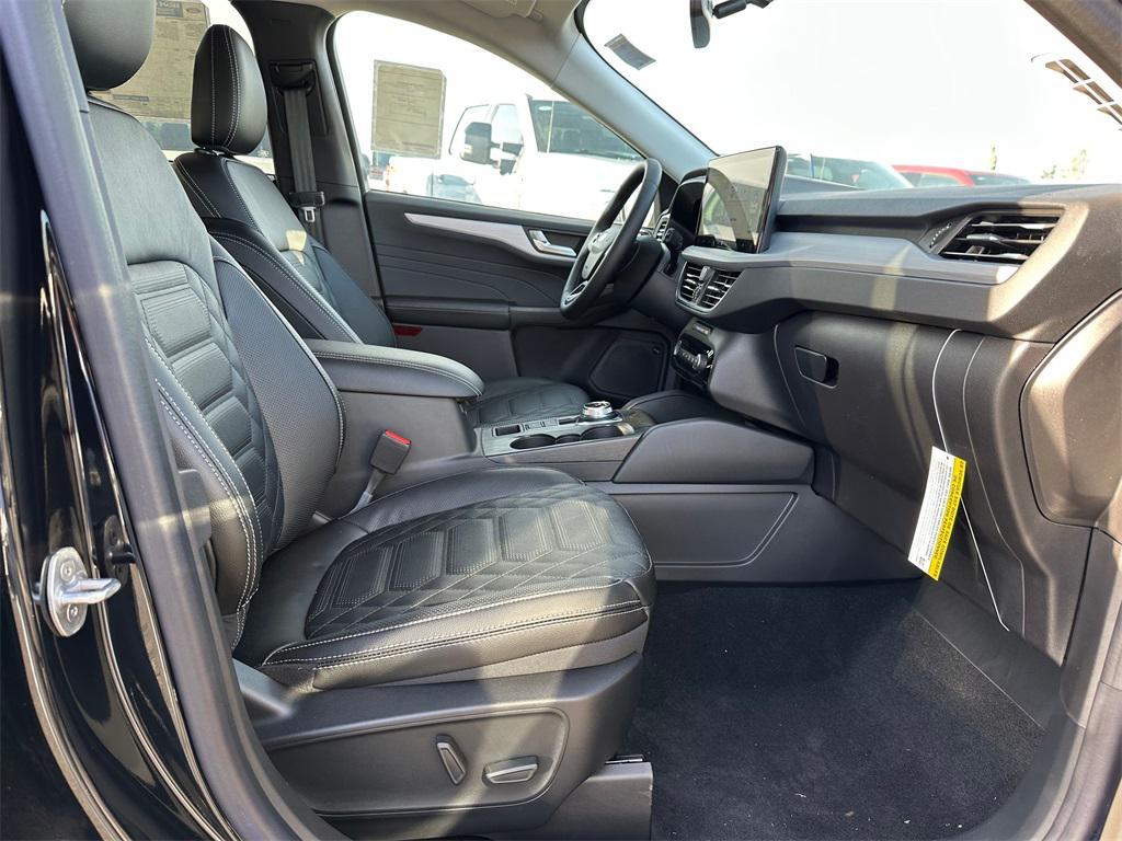 new 2024 Ford Escape PHEV car, priced at $39,747