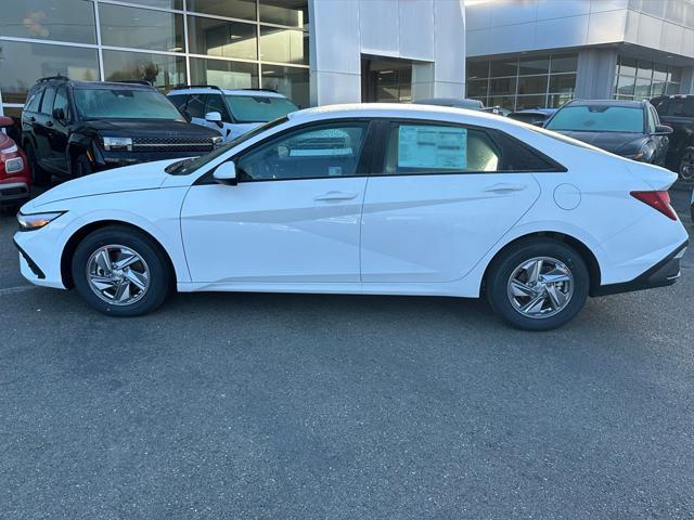 new 2025 Hyundai Elantra car, priced at $22,910