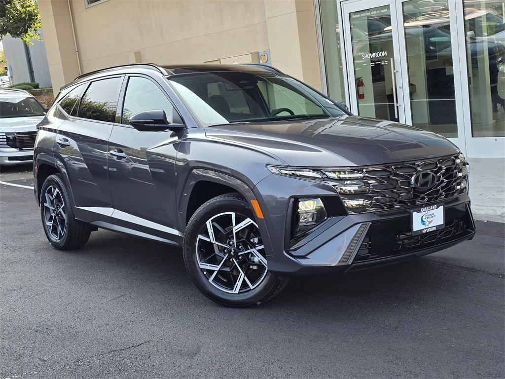 new 2025 Hyundai TUCSON Hybrid car, priced at $36,385