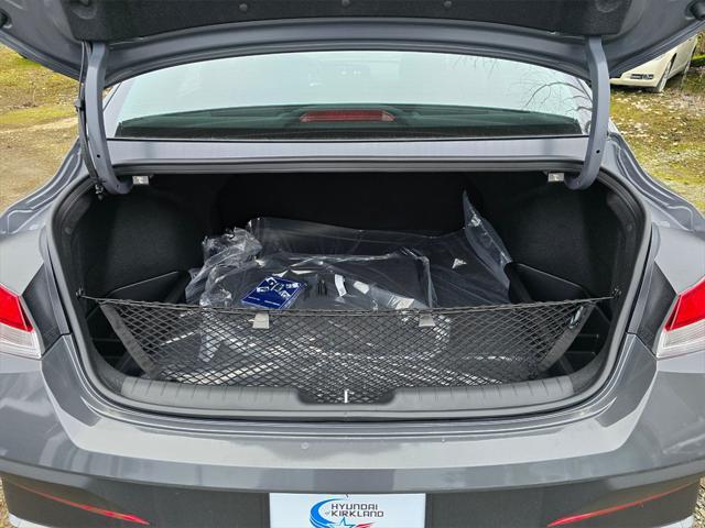 new 2025 Hyundai Elantra car, priced at $21,997