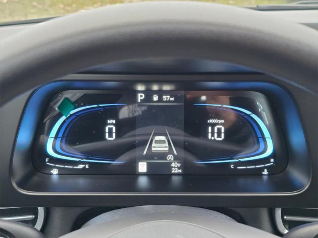 new 2025 Hyundai Elantra car, priced at $21,997