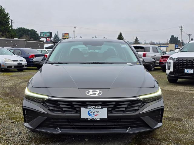 new 2025 Hyundai Elantra car, priced at $21,997