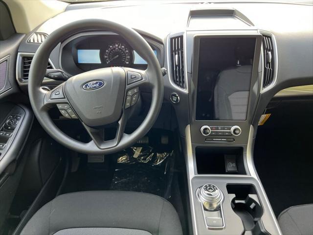 new 2024 Ford Edge car, priced at $32,097