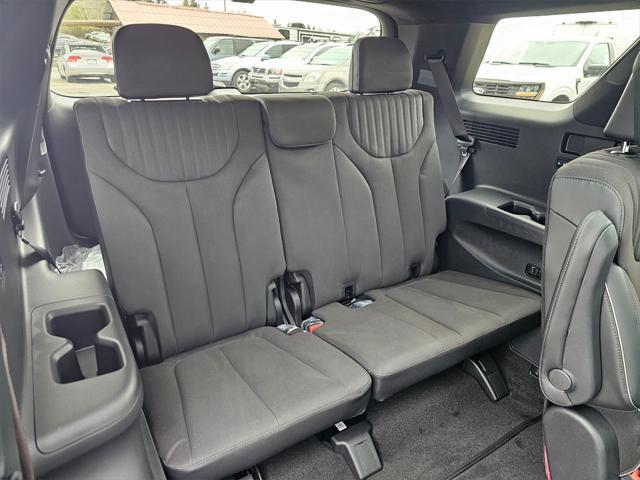 new 2025 Hyundai Palisade car, priced at $53,647