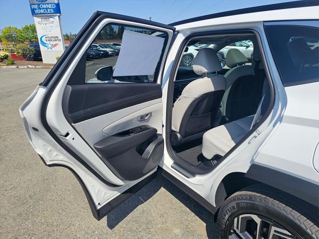 new 2025 Hyundai TUCSON Hybrid car, priced at $42,545