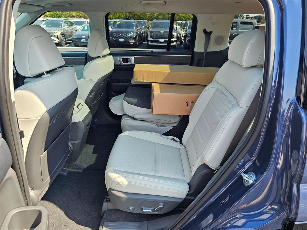 new 2026 Hyundai SANTA FE HEV car, priced at $52,780