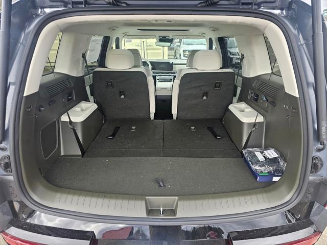 new 2025 Hyundai Santa Fe car, priced at $48,760