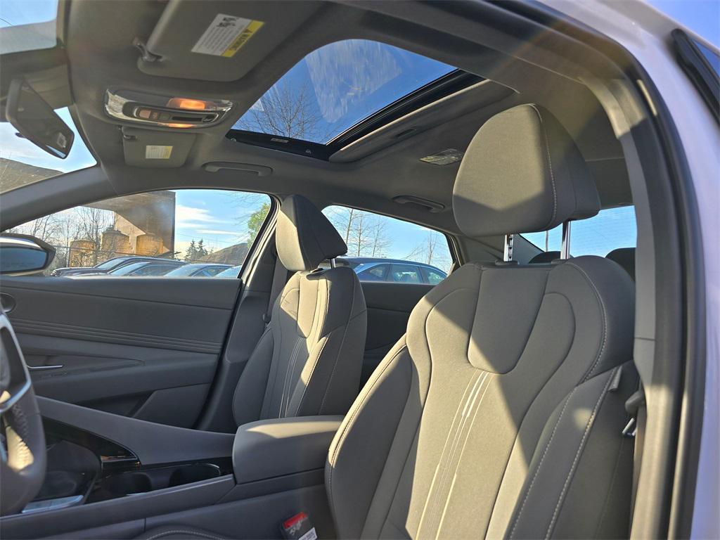 new 2025 Hyundai Elantra car, priced at $26,297