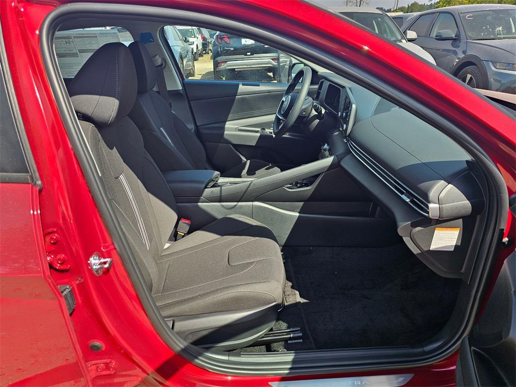 new 2025 Hyundai ELANTRA HEV car, priced at $25,615