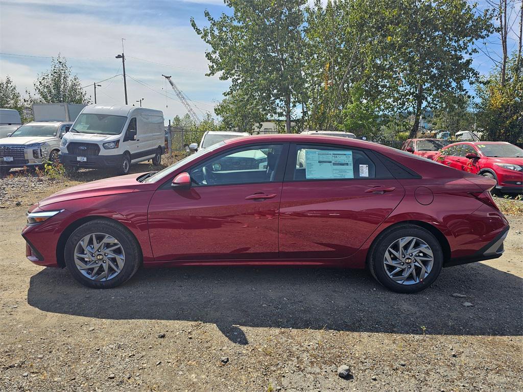 new 2025 Hyundai ELANTRA HEV car, priced at $25,615