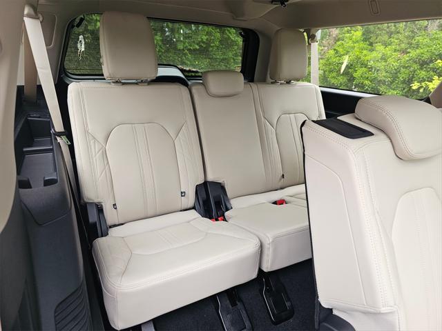 new 2024 Ford Expedition Max car, priced at $85,897