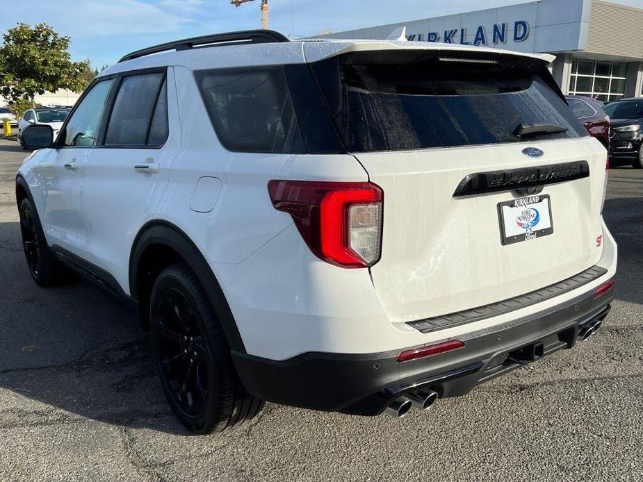 new 2023 Ford Explorer car, priced at $59,133