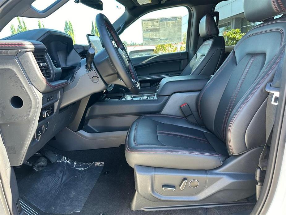 new 2024 Ford Expedition car, priced at $81,960