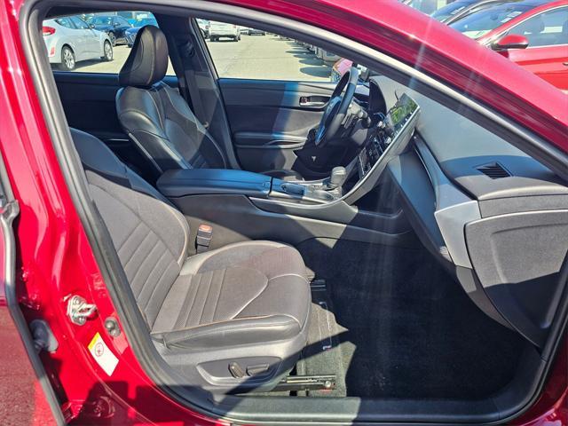 used 2019 Toyota Avalon Hybrid car, priced at $26,218