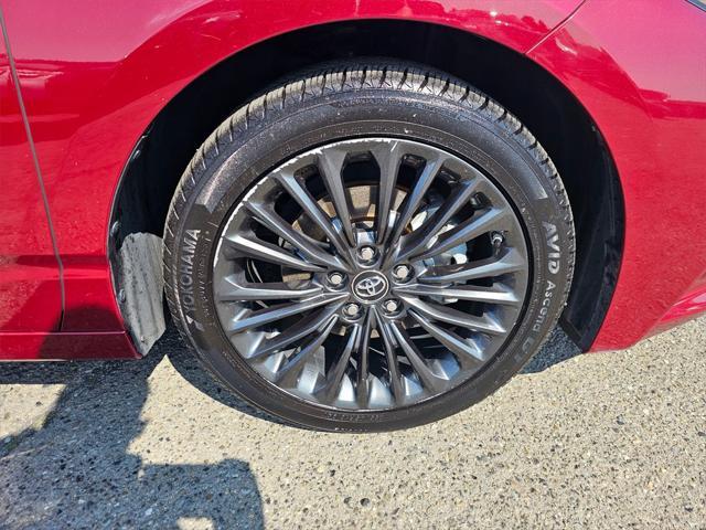 used 2019 Toyota Avalon Hybrid car, priced at $26,218
