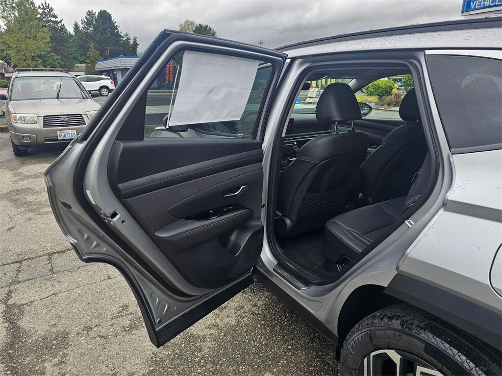 new 2025 Hyundai TUCSON Hybrid car, priced at $42,150