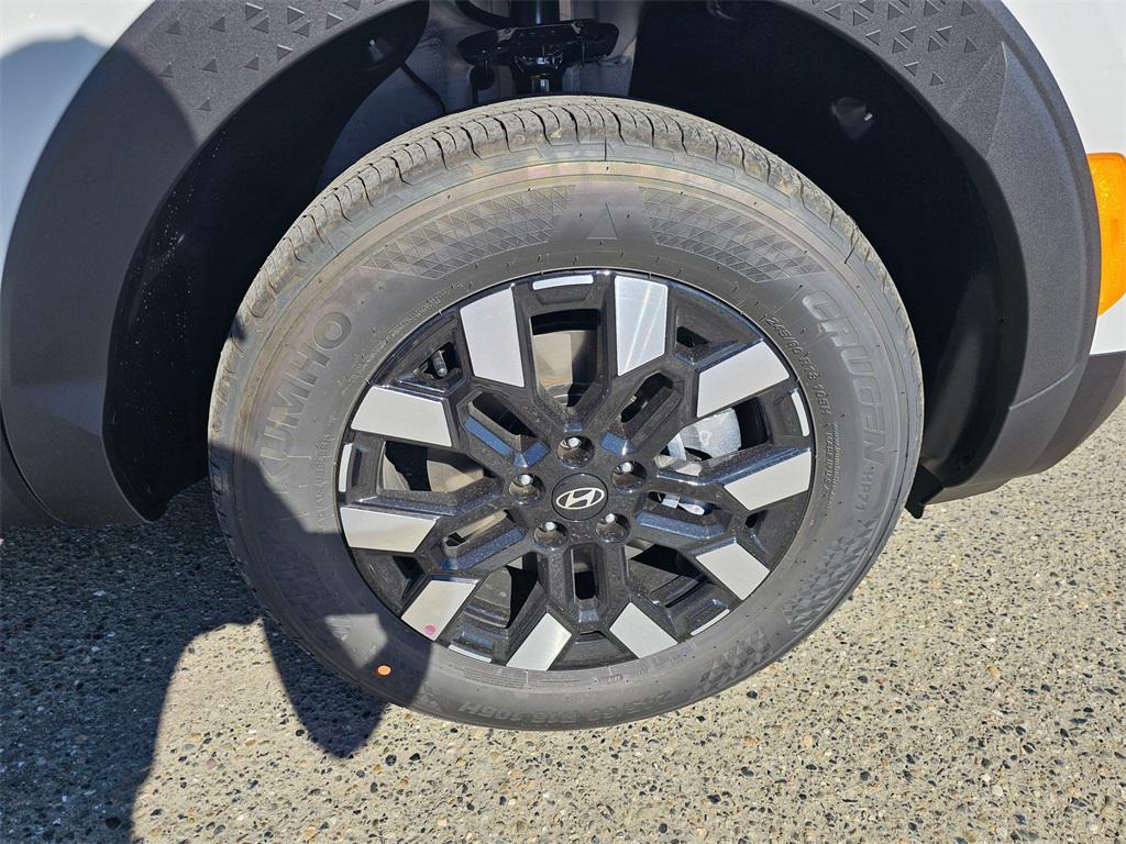 new 2025 Hyundai SANTA CRUZ car, priced at $36,125