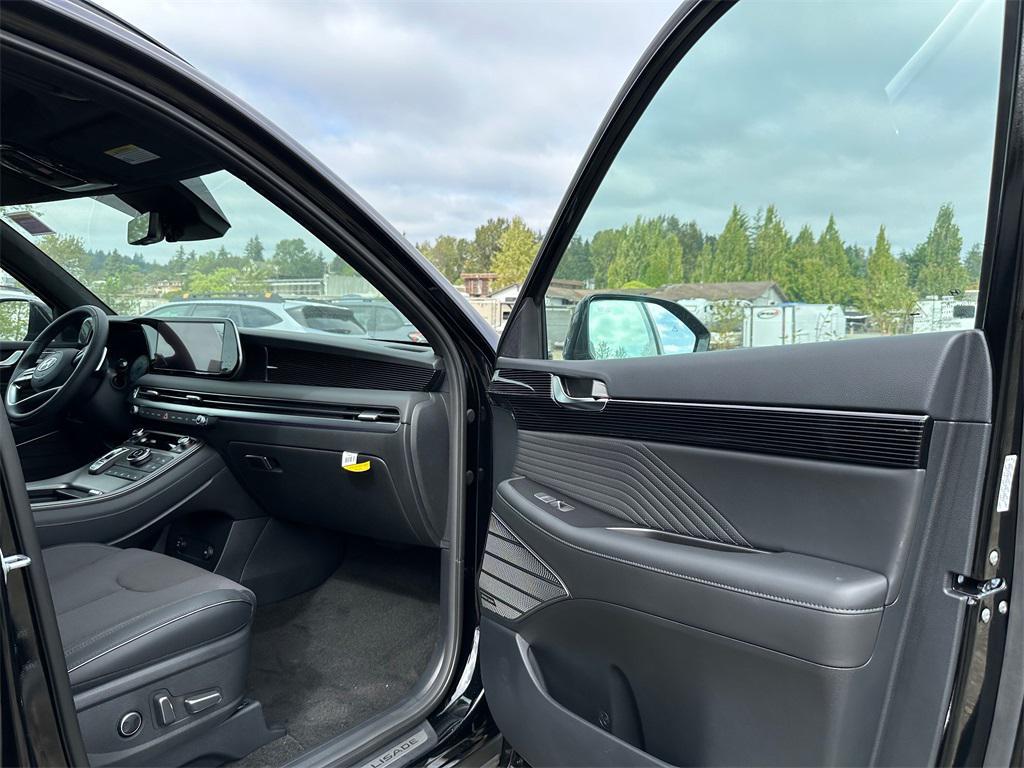 used 2025 Hyundai Palisade car, priced at $49,340