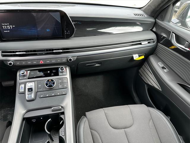 used 2025 Hyundai Palisade car, priced at $49,755