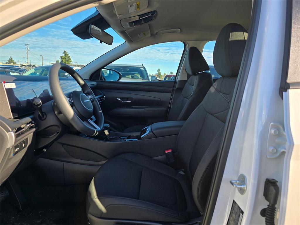 new 2025 Hyundai Tucson car, priced at $27,952
