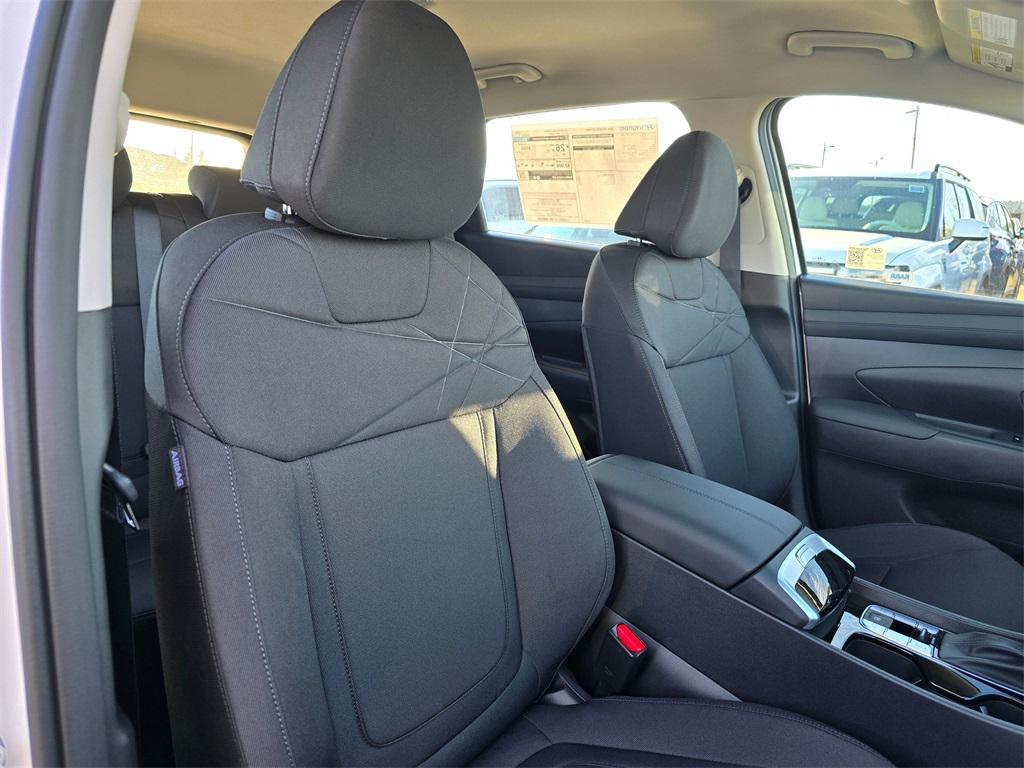 new 2025 Hyundai Tucson car, priced at $27,952