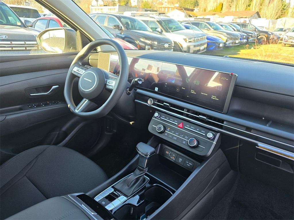 new 2025 Hyundai Tucson car, priced at $27,952