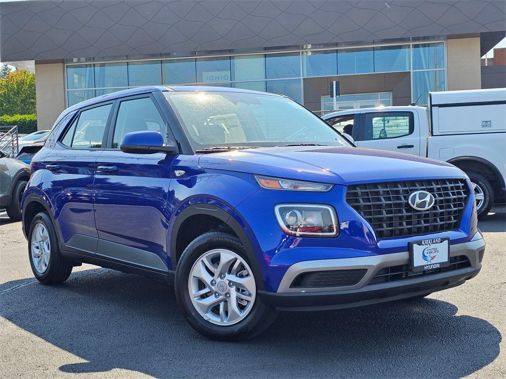 new 2025 Hyundai Venue car, priced at $22,070