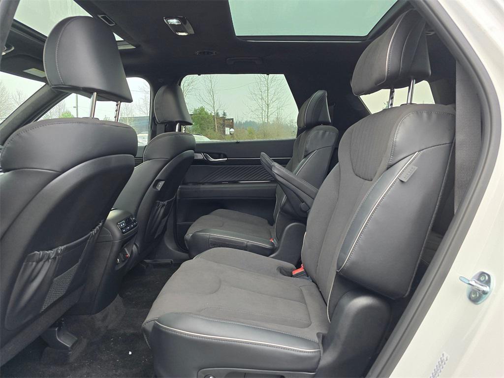used 2025 Hyundai Palisade car, priced at $49,333