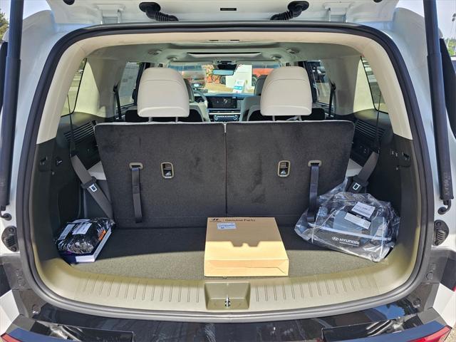 new 2025 Hyundai SANTA FE HEV car, priced at $50,614