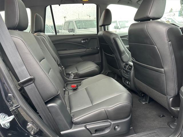 used 2021 Honda Pilot car, priced at $34,252