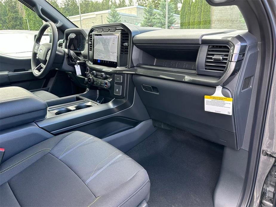 new 2024 Ford F-150 car, priced at $49,265