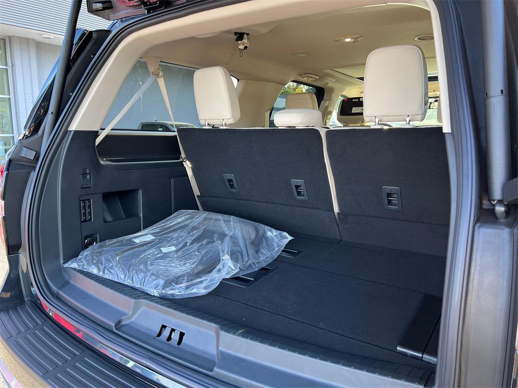 new 2024 Ford Expedition Max car, priced at $81,197