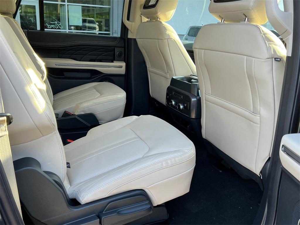 new 2024 Ford Expedition Max car, priced at $81,197