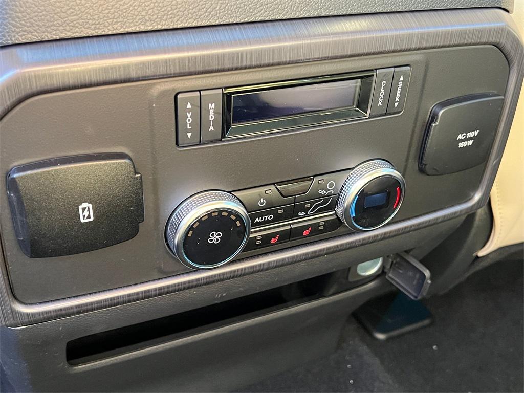 new 2024 Ford Expedition Max car, priced at $81,197