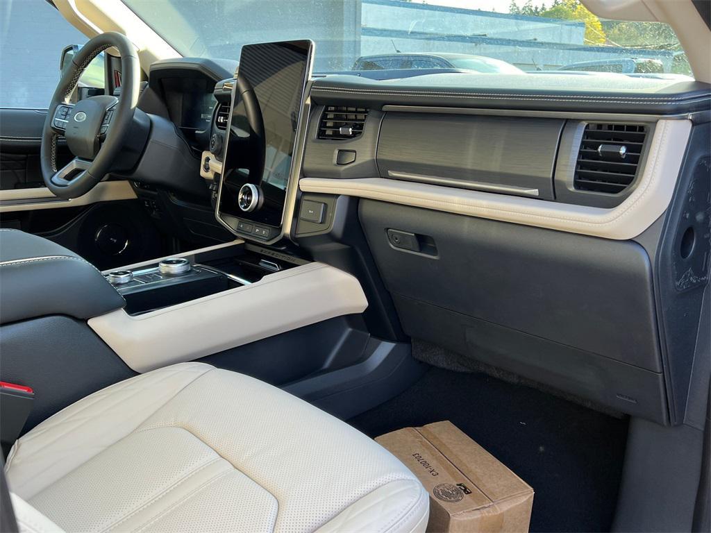 new 2024 Ford Expedition Max car, priced at $81,197