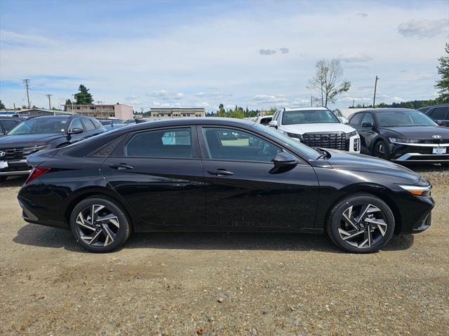 new 2025 Hyundai Elantra car, priced at $23,297